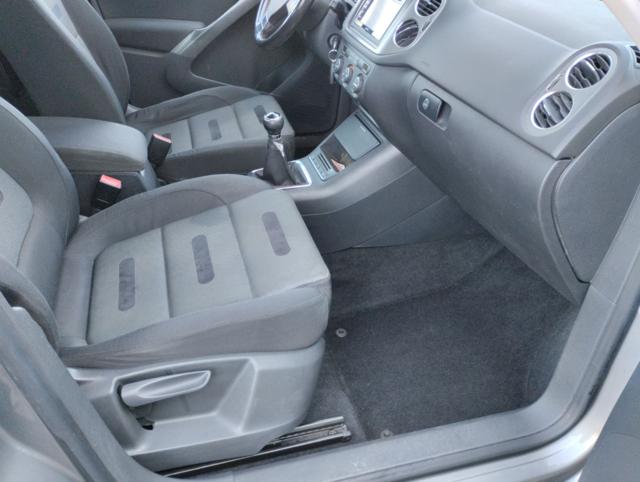 VOLKSWAGEN Tiguan usata, con Sedile posteriore sdoppiato