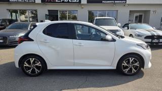 TOYOTA Yaris usata, con Autoradio