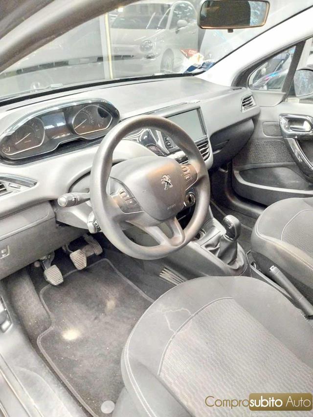 PEUGEOT 208 usata, con ESP