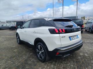 PEUGEOT 3008 usata, con Airbag