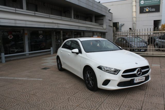 MERCEDES-BENZ A 180 usata, con Chiusura centralizzata
