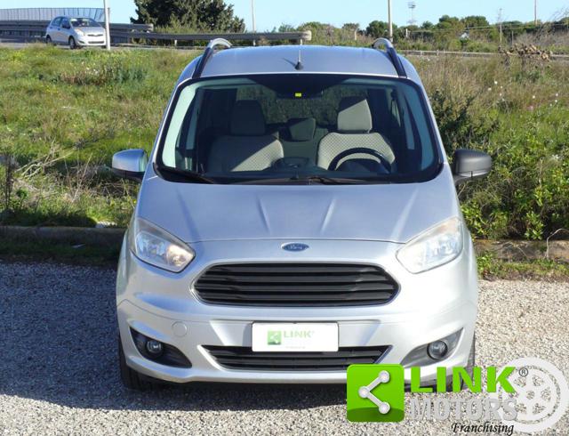 FORD Tourneo Courier usata, con Airbag