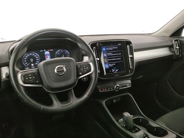VOLVO XC40 usata, con Sensori di parcheggio posteriori