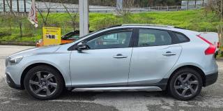 VOLVO V40 Cross Country usata, con Airbag Passeggero