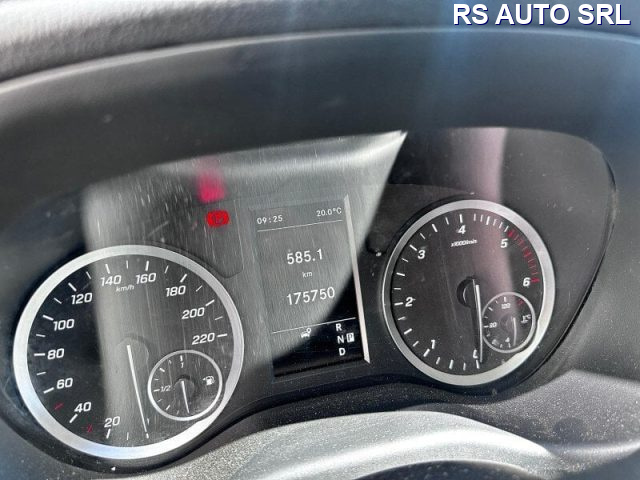 MERCEDES-BENZ Vito usata, con Chiusura centralizzata