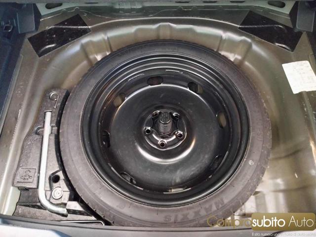 VOLKSWAGEN T-Roc usata 29