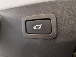 JAGUAR E-Pace usata, con USB