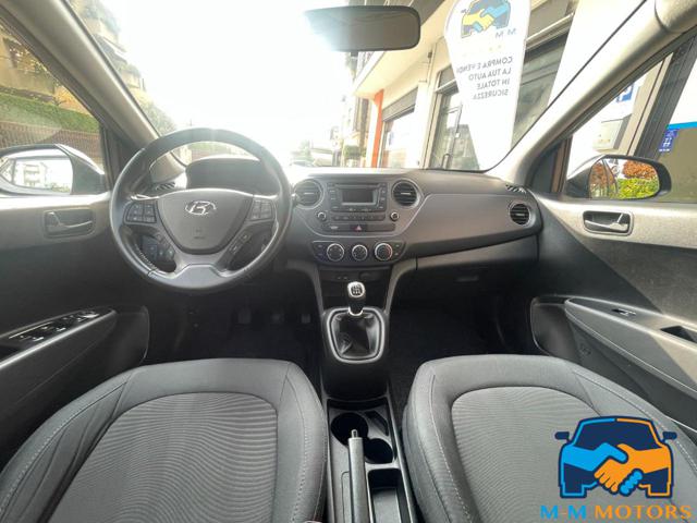 HYUNDAI i10 usata, con Lettore CD