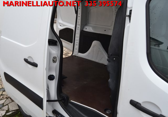 PEUGEOT Partner usata 23
