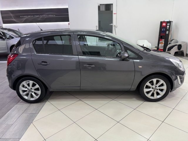 OPEL Corsa usata, con Alzacristalli elettrici