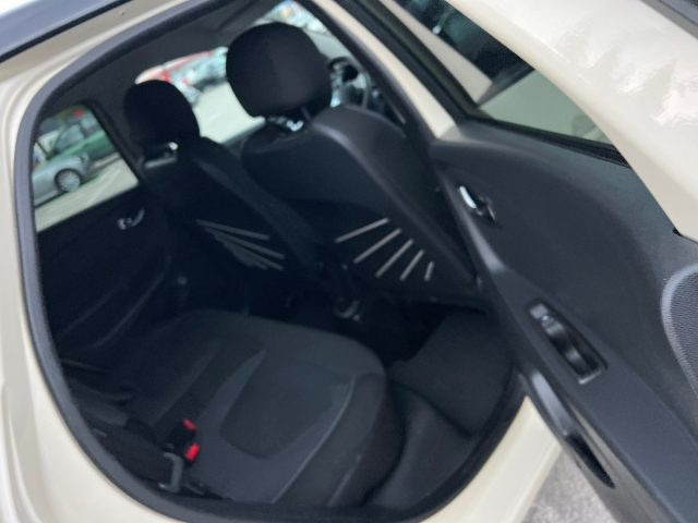 RENAULT Captur usata, con Controllo trazione