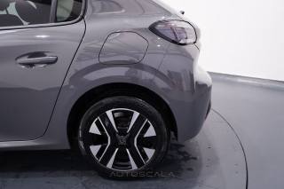 PEUGEOT 208 usata, con Sensore di luce