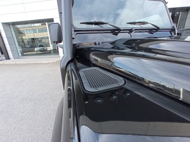 LAND ROVER Defender usata 22