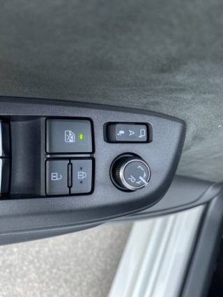 TOYOTA Yaris usata, con Sensori di parcheggio posteriori