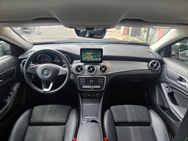 MERCEDES-BENZ GLA 200 usata, con Sistema di navigazione
