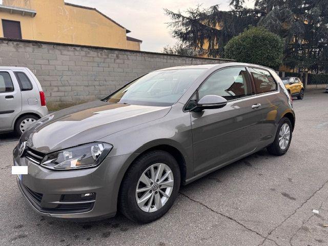 VOLKSWAGEN Golf usata, con ABS