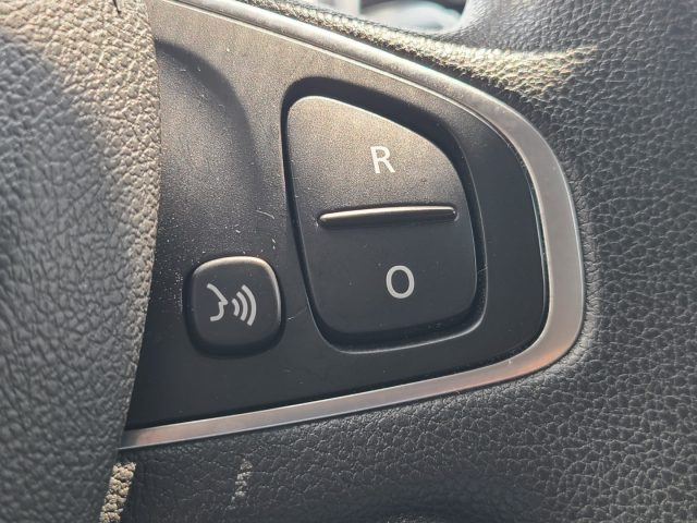 RENAULT Clio usata, con Servosterzo