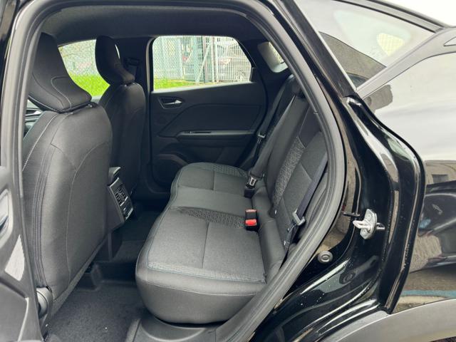 RENAULT Captur usata, con Autoradio