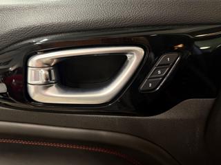 JEEP Compass usata, con Park Distance Control