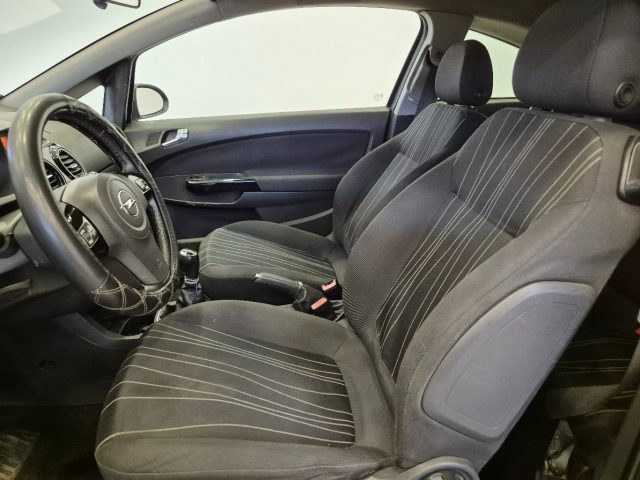 OPEL Corsa usata, con Volante multifunzione