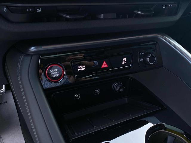 AUDI Q5 usata, con MP3