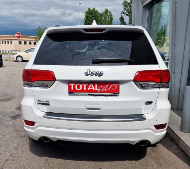JEEP Grand Cherokee usata, con Autoradio