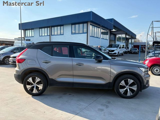 VOLVO XC40 usata, con Autoradio
