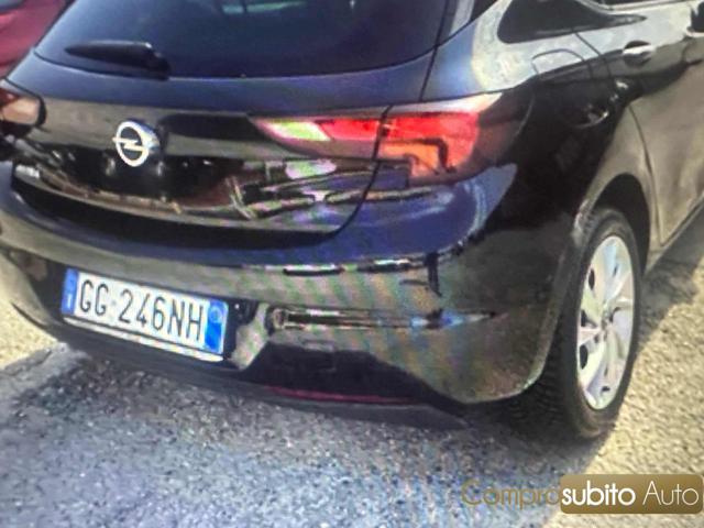 OPEL Astra usata, con Alzacristalli elettrici