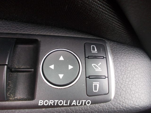 MERCEDES-BENZ GLA 200 usata, con Bluetooth