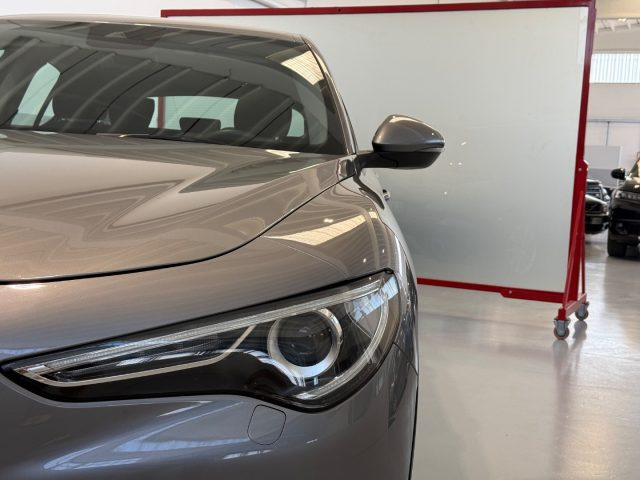 ALFA ROMEO Stelvio usata, con Bluetooth