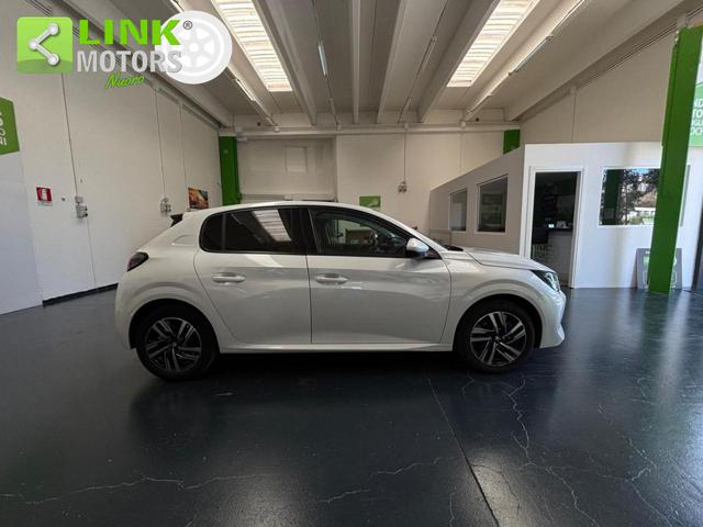 PEUGEOT 208 usata, con Autoradio