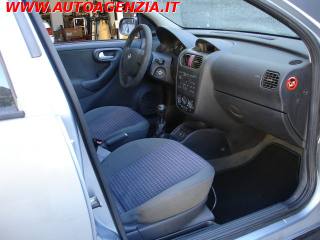 OPEL Corsa usata 10