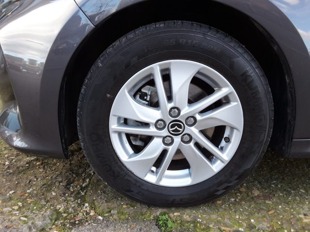 MAZDA 2 usata, con Alzacristalli elettrici