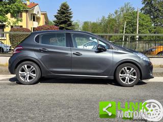 PEUGEOT 208 usata, con Fendinebbia