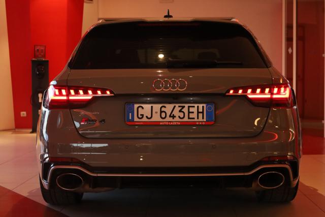 AUDI A4 usata, con Sedile posteriore sdoppiato
