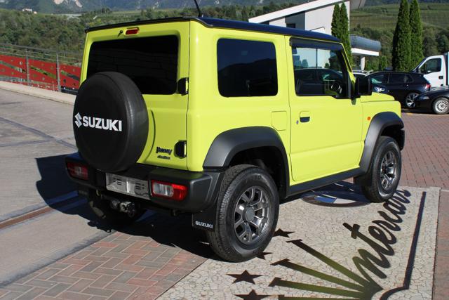 SUZUKI Jimny usata, con Autoradio