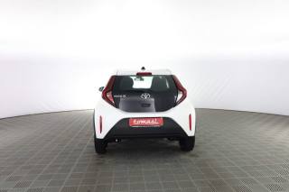 TOYOTA Aygo X usata 4