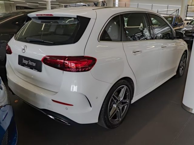 MERCEDES-BENZ B 200 usata, con Airbag laterali