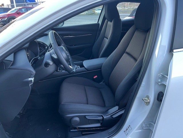 MAZDA 3 usata, con Cruise Control