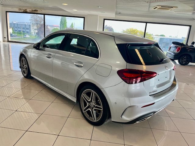 MERCEDES-BENZ A 200 usata, con Chiusura centralizzata