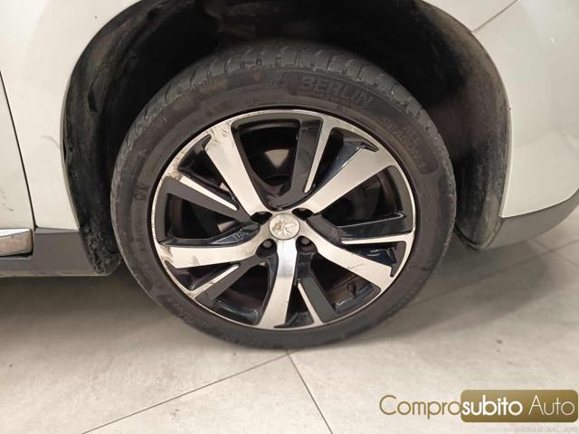 PEUGEOT 2008 usata 22