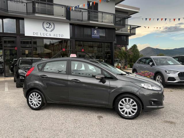 FORD Fiesta usata, con ESP