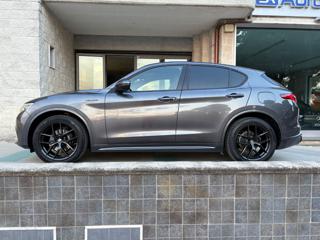 ALFA ROMEO Stelvio usata, con Cerchi in lega