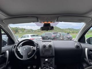 NISSAN Qashqai usata, con Fendinebbia