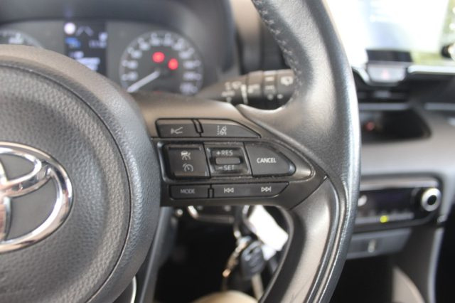 TOYOTA Yaris usata, con Adaptive Cruise Control