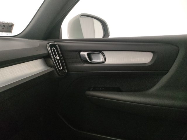 VOLVO XC40 usata, con Controllo elettronico della corsia