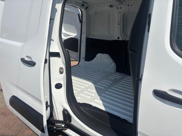 OPEL Combo usata, con Climatizzatore