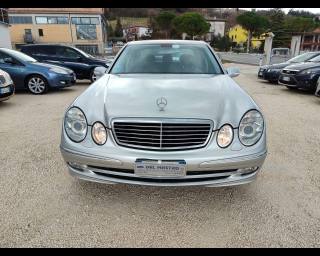MERCEDES-BENZ E 280 usata, con Airbag