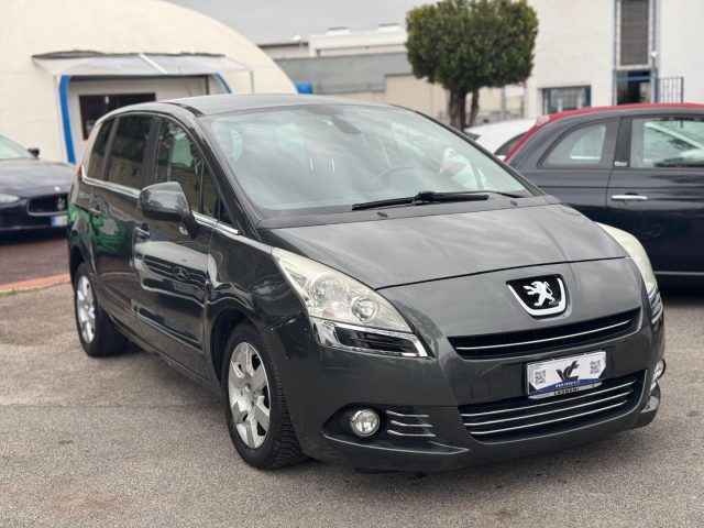 PEUGEOT 5008 usata, con Airbag laterali