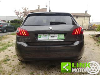 PEUGEOT 308 usata, con Autoradio